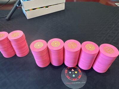 Pink sharp starbursts. 140 chips!