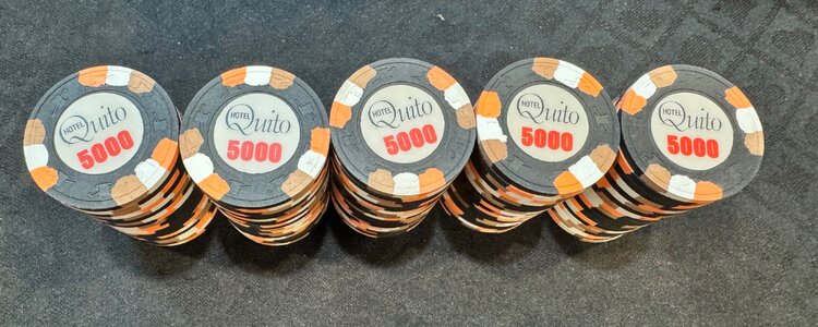 Hotel Quinto 5000. 1 mint rack.